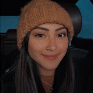 Meet your Posher, Keisha